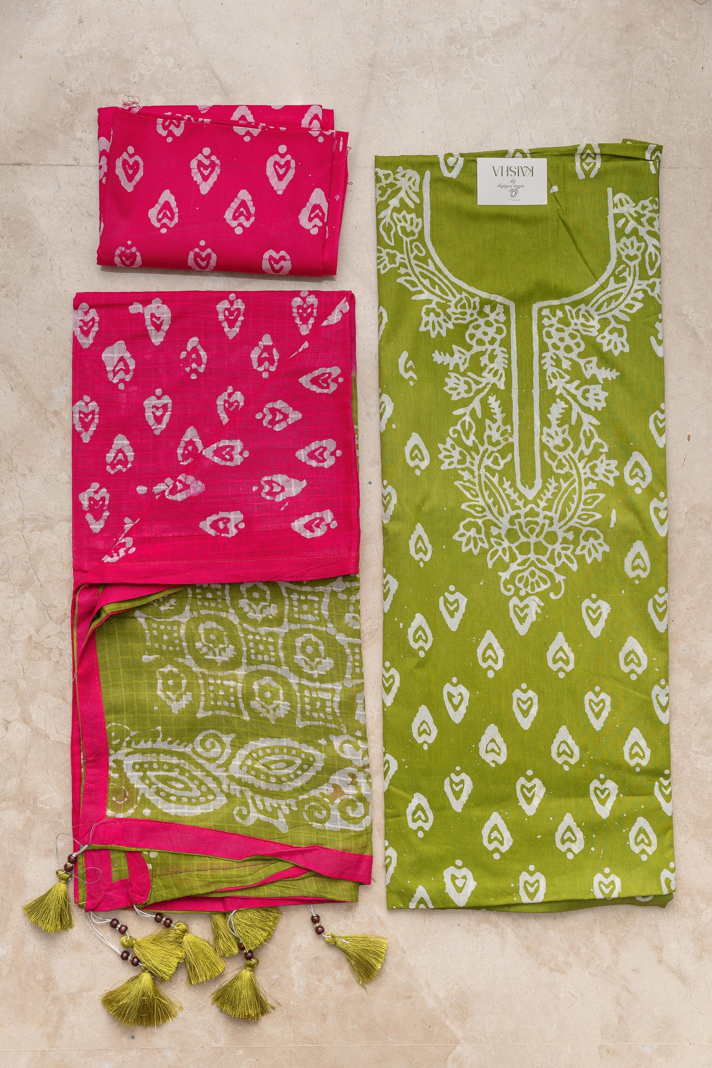 Green & Magenta Mulmul Batik Suit