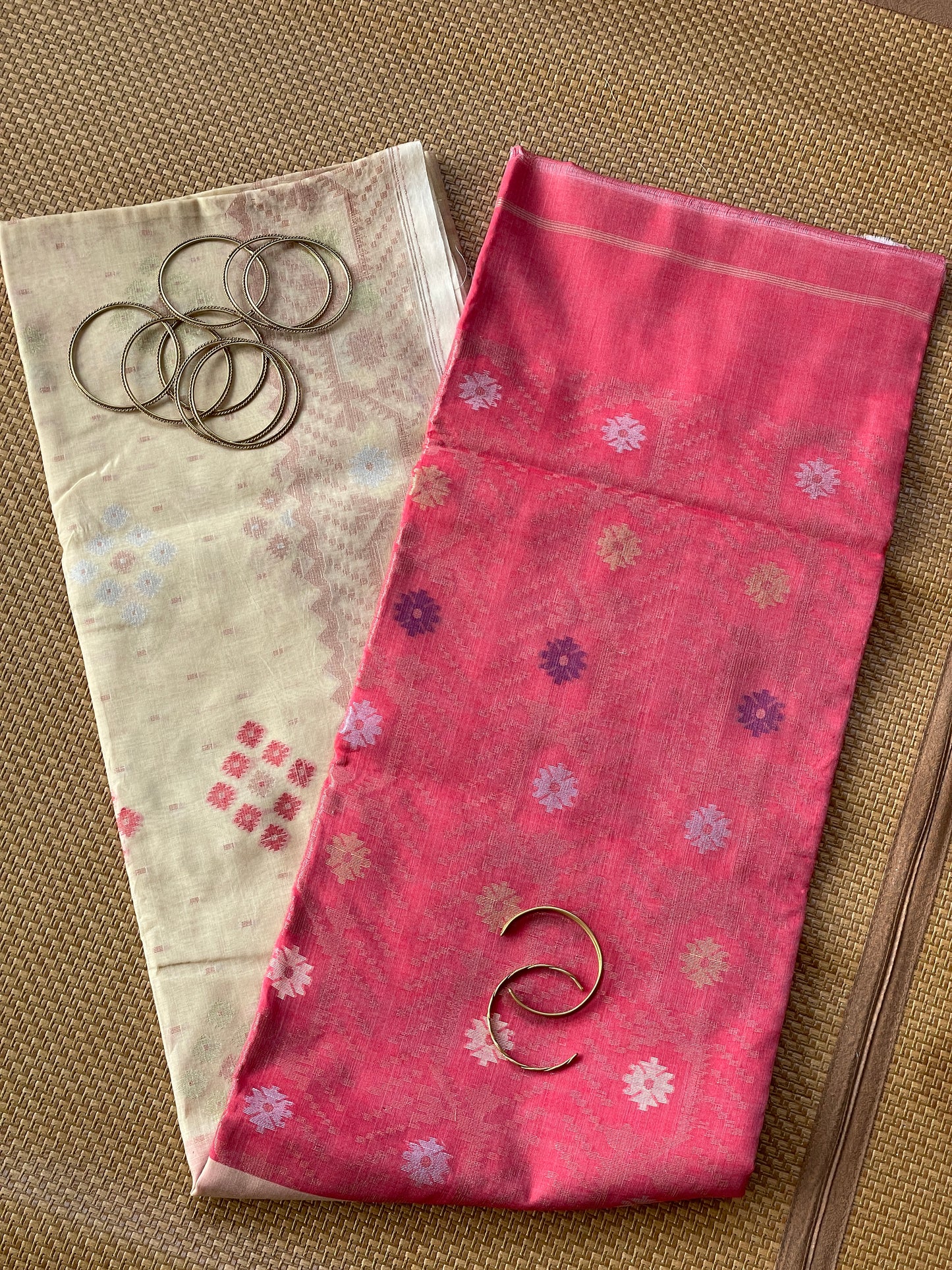 Ecru Beige Cotton Silk Saree With Zari Booti