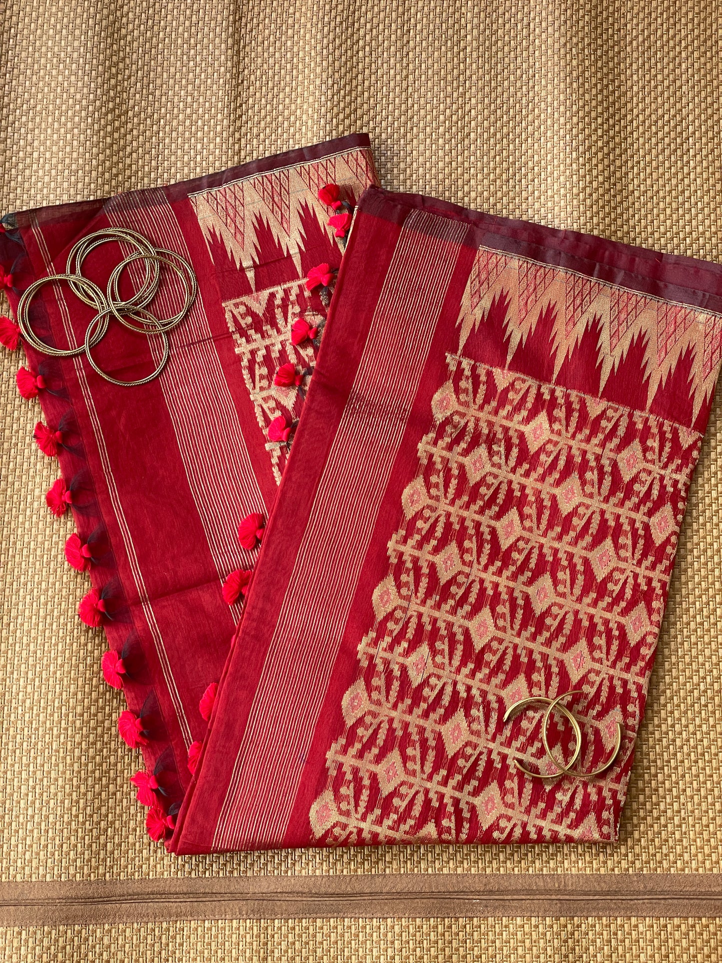 Maroon Cotton Silk Saree With Zari Pallu