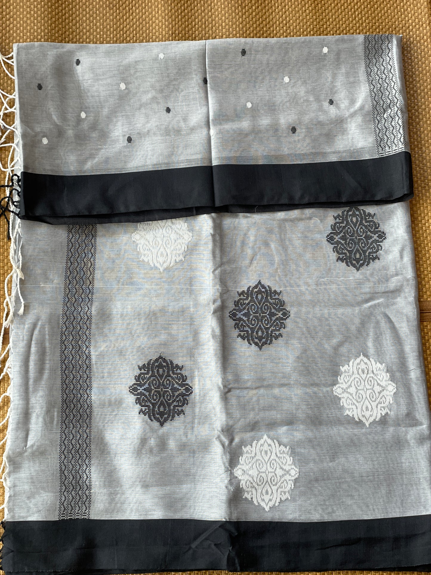 Grey Mercerised Cotton Saree