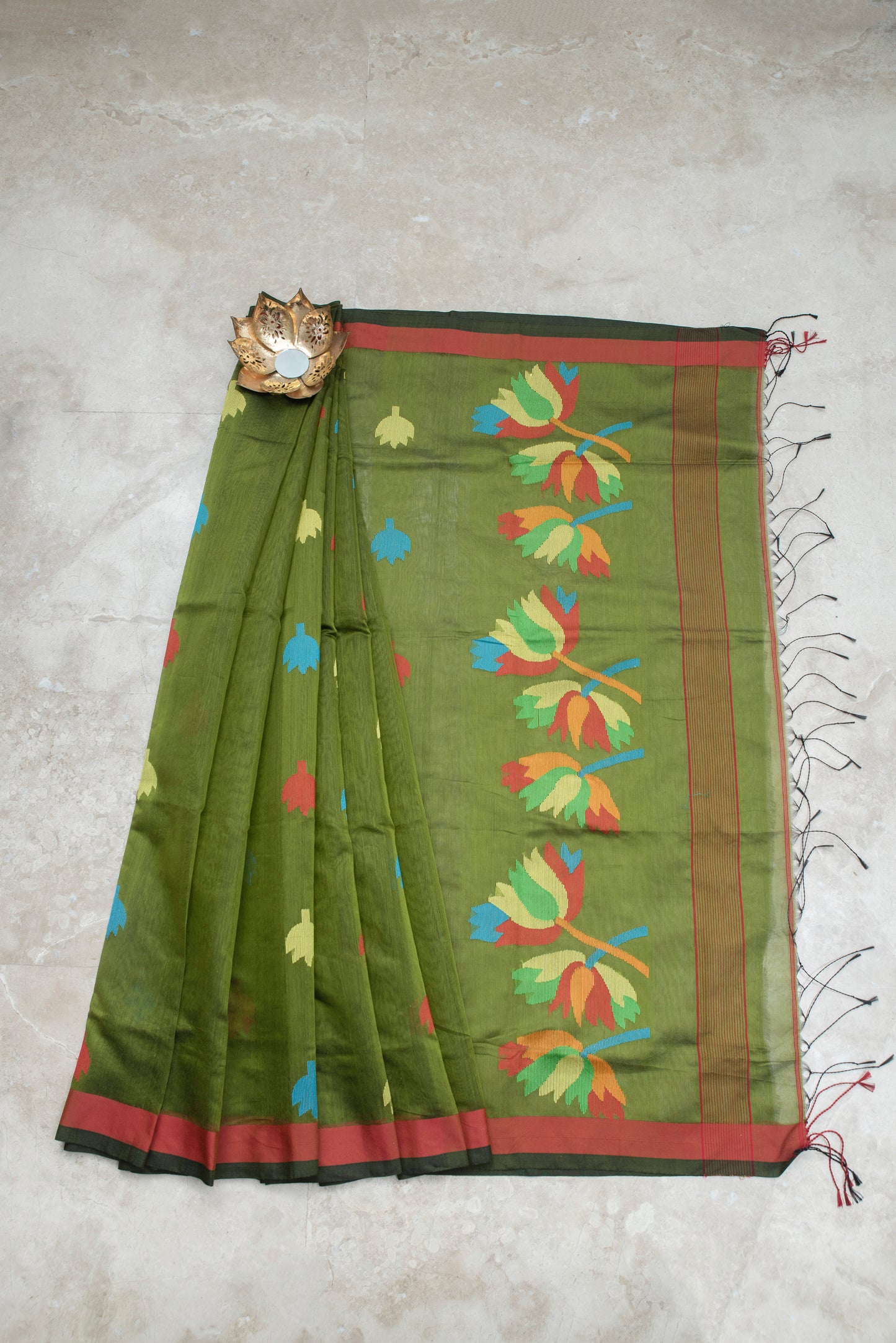 Henna Cotton Silk Saree With Floral Motifs