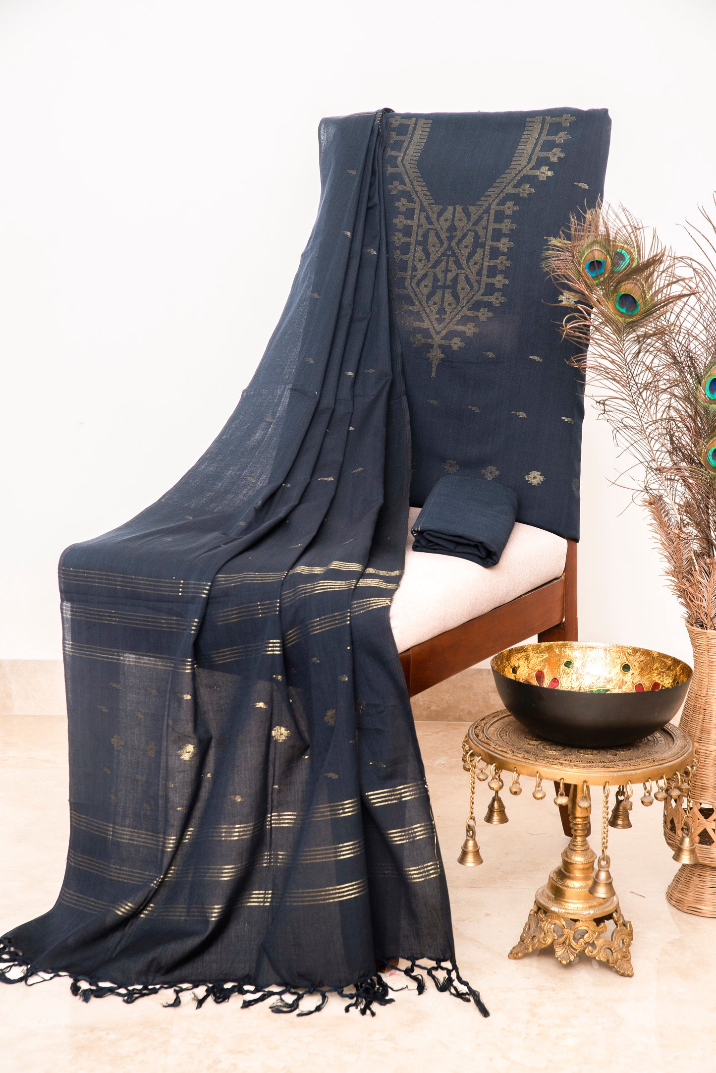 Black Hand Woven Mul Jamdani Suit With Zari