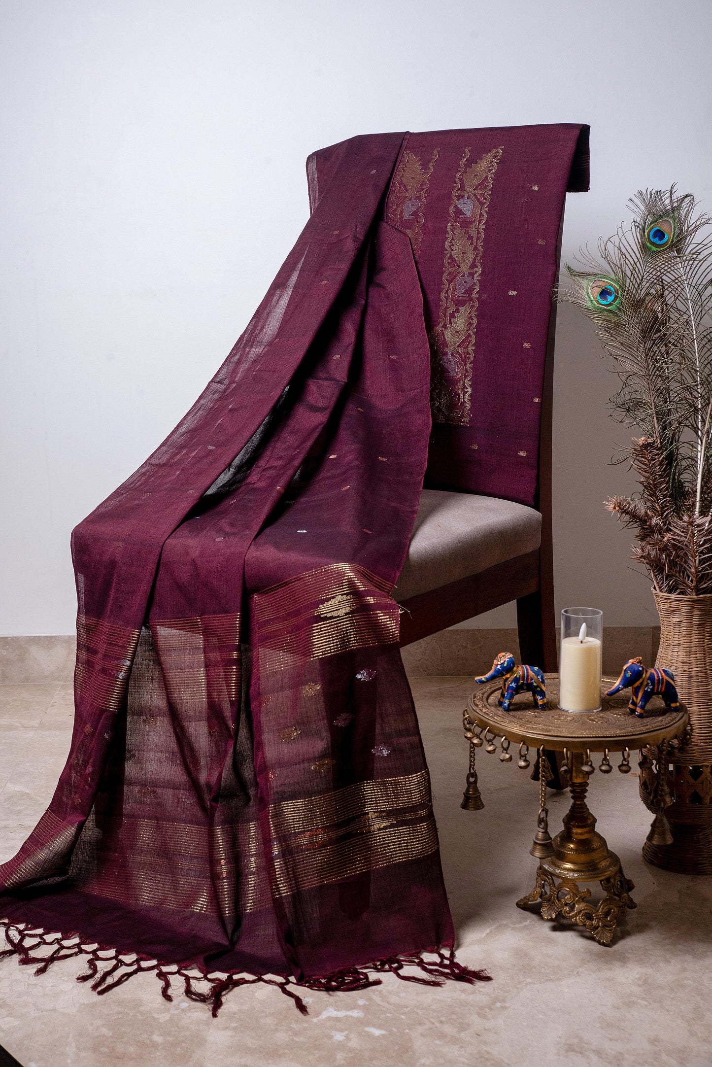 Maroon Hand Woven Mul Jamdani Suit With Zari